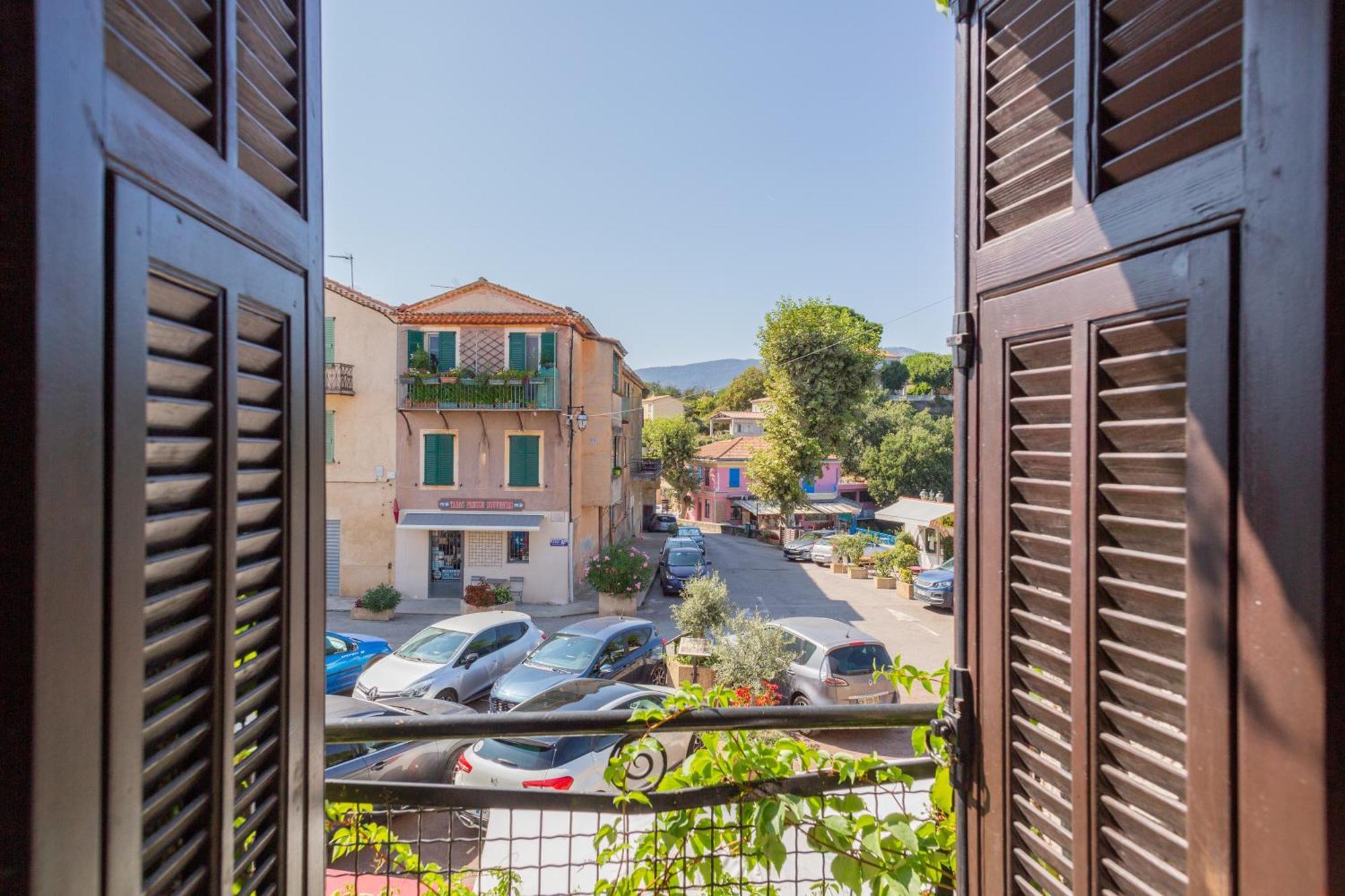 Logis Hotel Beausejour Berre-des-Alpes Eksteriør billede